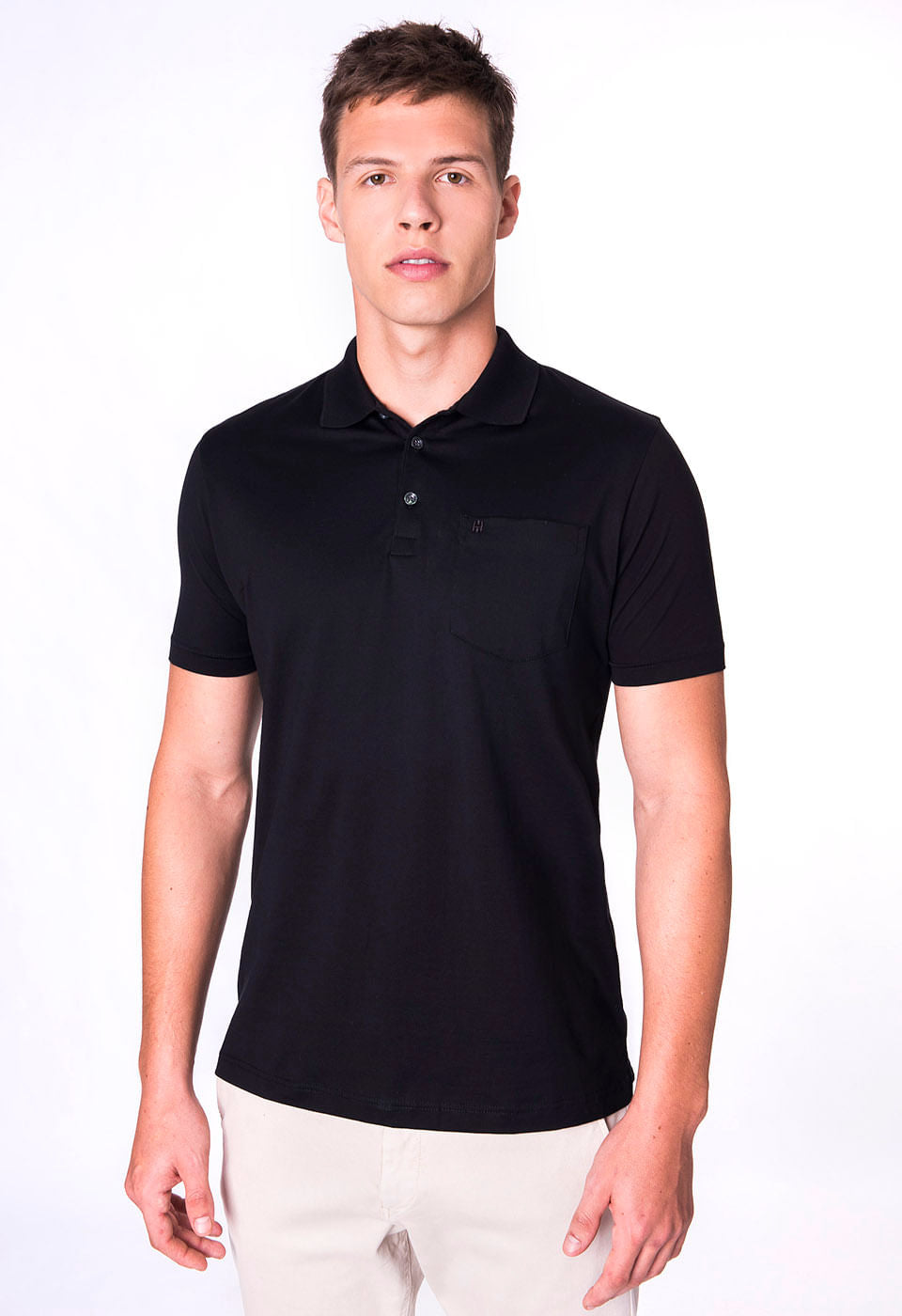 Polo manga curta com bolso malha pima basica classic fit