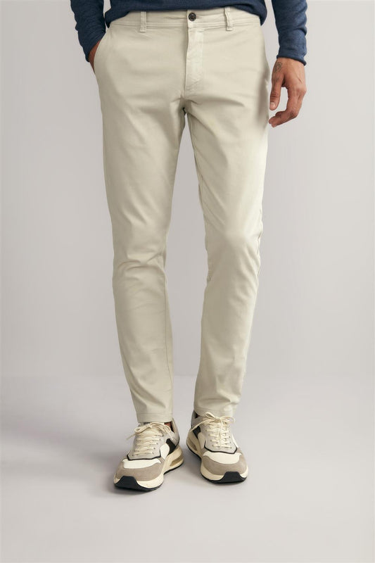 Calça Chino Classic Fit - Verde Salvia